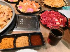 -石记东北风味烤肉店(子固路店)