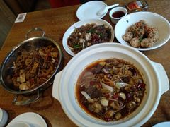 -鑫小城故事·藕汤·家常菜(台北一路总店)