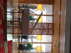 -喜鹊愉家酒店(郑州曼哈顿博览中心地铁站店)