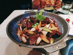 -荟廷·晶萃(陆家嘴尚悦湾店)