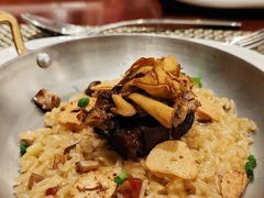 炭烤和牛牛舌菌菇烩饭-上海兴国宾馆香樟园西餐厅