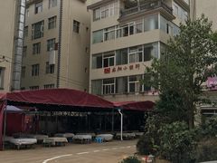 -龙翔小猪脚(龙头街店)