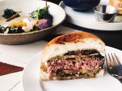 鹅肝牛肉汉堡-Cooking Man(中懋天地店)