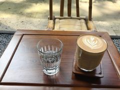 拿铁-Metal hands·铁手咖啡