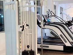 -RM GYM健身私教馆(白云元立方创意园店)