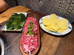 -贵厨酸汤牛肉(花果园国际中心店)
