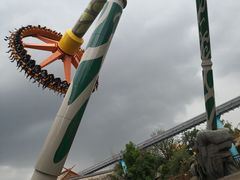 -七彩云南欢乐世界