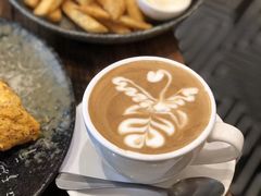 -FLOVIE FLORIST CAFE