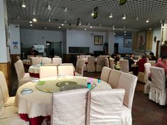 大堂-大草原清真饭庄(沙河店)