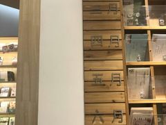 -猫的天空之城概念书店(印象城购物中心店)