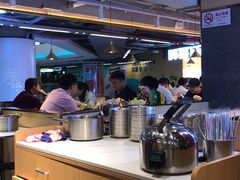 -运气牛自助酱大骨火锅(南京东路店)