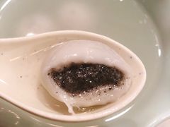 芝麻汤圆-咬不得高祖生煎·简餐(骆家庄店)