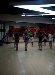 点击看大图 -圣舞堂流行舞蹈俱乐部