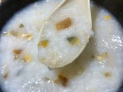 皮蛋瘦肉粥-玖鲜小笼(中山广场店)