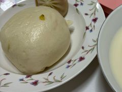 -白玉兰食品甜凤店(合生汇店)