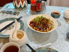 -汗腾格里·风味餐厅(新疆驻京办店)