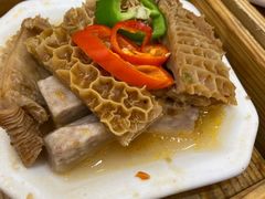 -东豪园林海鲜酒家(南港路辅路店)