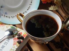 -Rabbit Cafe私房西餐甜点咖啡(栖霞路店)