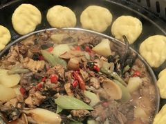 -屈夫人地锅鸡(南充店)