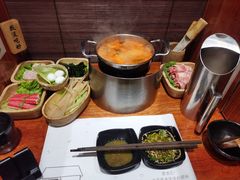 -独食火锅·半米屋台(直营总店)