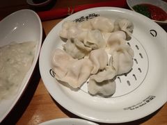 -王慧洁开口虾水饺·地道东北菜(银泰城店)