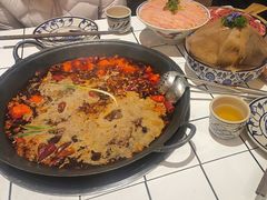 -旧街市鲜货老火锅(大光路店)