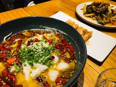 -十三式重庆江湖菜(金茂览秀城店)