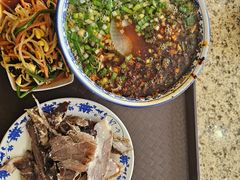 -吾穆勒蓬灰牛肉面·清真(北滨河中路店)