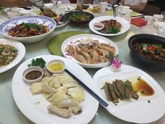 -天鲜阁·海鲜粤菜·33年老字号(石槎白云站店)