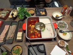 -新辣道鱼火锅(龙旗广场店)