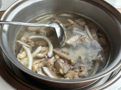 -喃喃椰·糟粕醋·椰子鸡火锅(七堡花园店)