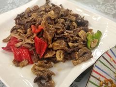 -天天向上素食餐厅(五台山店)