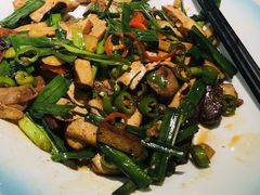 外婆拿手香干-外婆小菜(东苑米兰广场店)