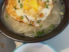 -江边城外烤全鱼(世茂广场店)