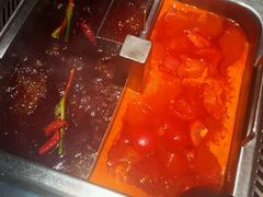 -海底捞火锅鲜切牛肉主题店(长寿路店)