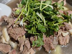 -大众跷脚牛肉馆·非遗传承单位(峨眉山店)