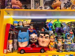 -16TOYS中古玩具铺(崇文门店)