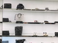 -圣罗兰SAINT LAURENT(佛罗伦萨小镇店)
