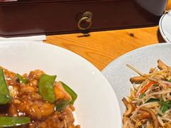 -肘子酥·天津菜·特色捞面(德云社店)