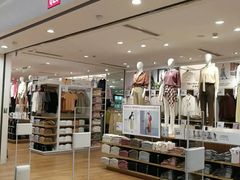 -优衣库(上海虹口龙之梦店)