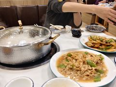 -朴小妹人参鸡汤火锅(长白山万达店)
