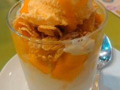 芒果脆心杯-甜心妈妈·榴莲星级糖水(北京路总店)