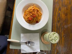 -良友书坊(安徽路店)