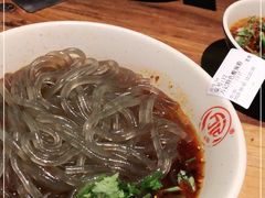 -万记麻辣烫国展总店