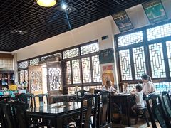 大堂-乐山食古香跷脚牛肉