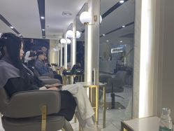 -3AM HAIR SALON染发接发