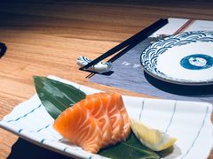 三文鱼刺身-小笠原·日料店