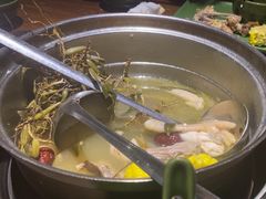 -芭缇沁园椰子鸡(中航紫金新天地店)