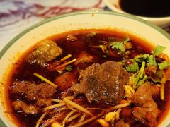 -耙吉吉川味小酒馆(本地人回头店)
