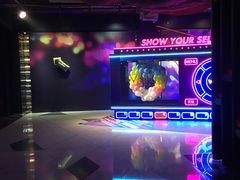 -V SHOW max KTV(粉巷店)